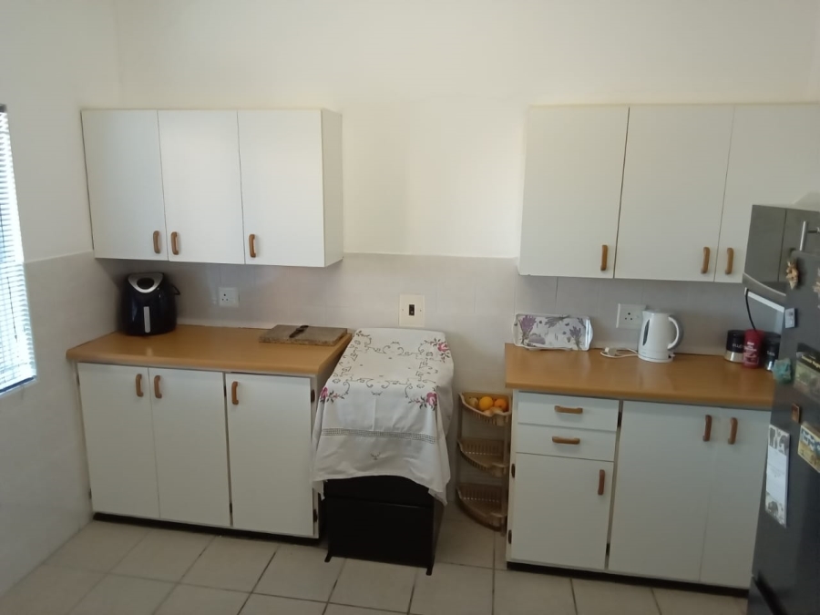 2 Bedroom Property for Sale in College Hill Eastern Cape